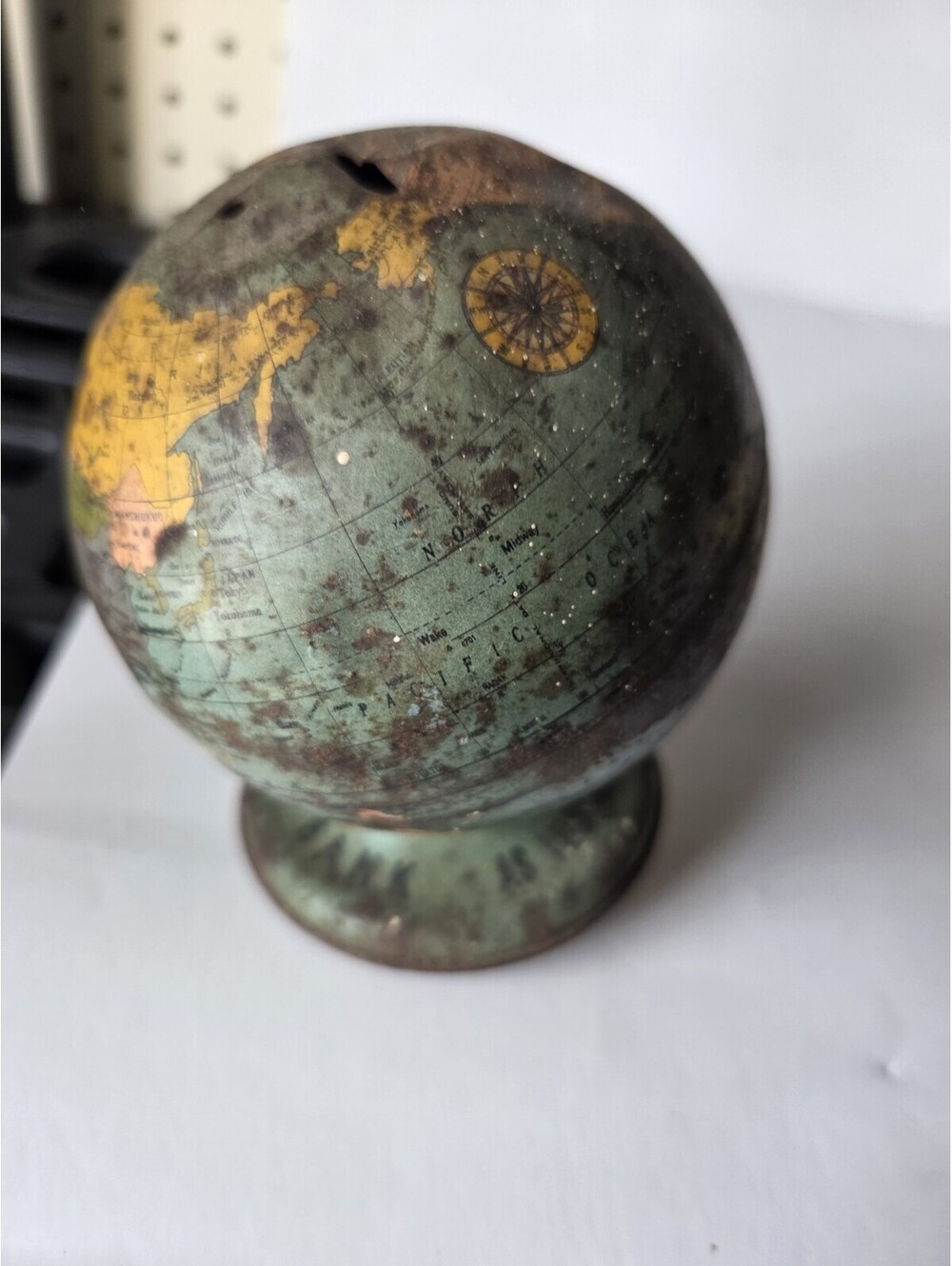 Vintage Globe Bank Distresed Rustic Decorative A22